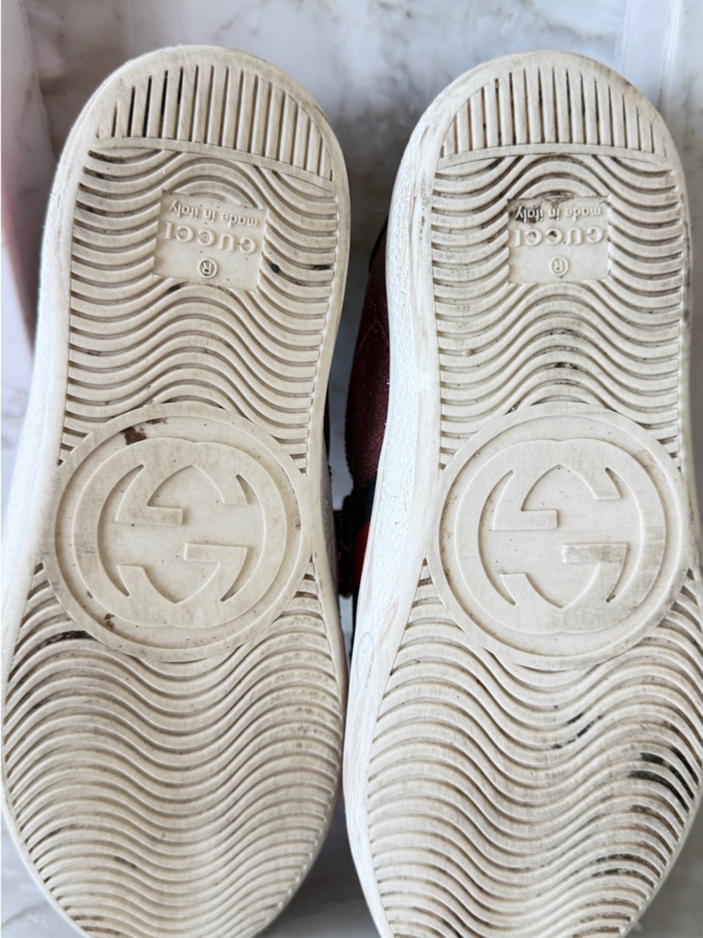Gucci Pink Glitter Kids Velcro Sneakers with Navy & Red Stripe - Picture 4 of 5